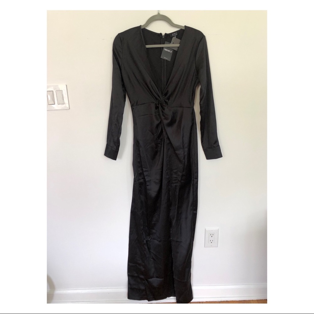 *NEW* F21 Satin Twist-Front Gown - Picture 2 of 4